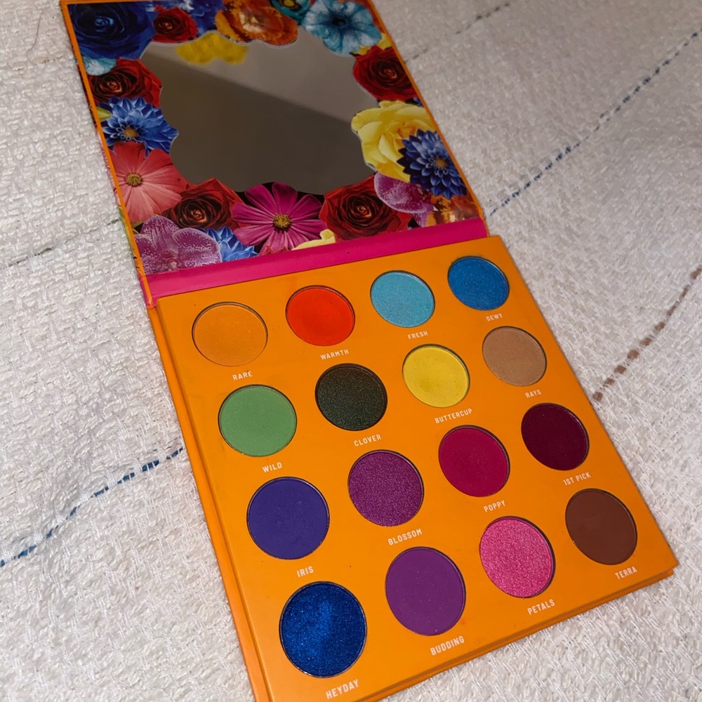 Color story palette